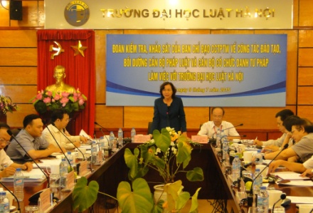 Tạo chuyển biến mạnh về chất lượng, phát huy vai trò “đầu tàu” trong công tác đào tạo pháp luật